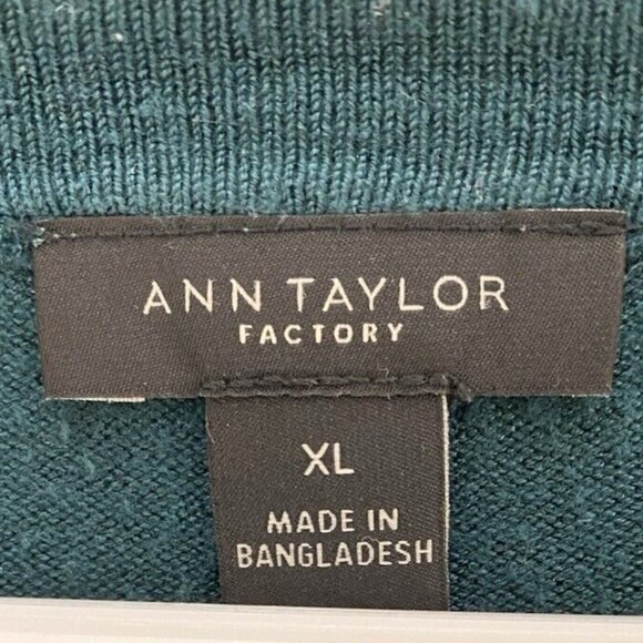 Ann Taylor Factory XL Teal Green Puff-Sleeve Knit • Feminine • Office to Weekend - Picture 3 of 5